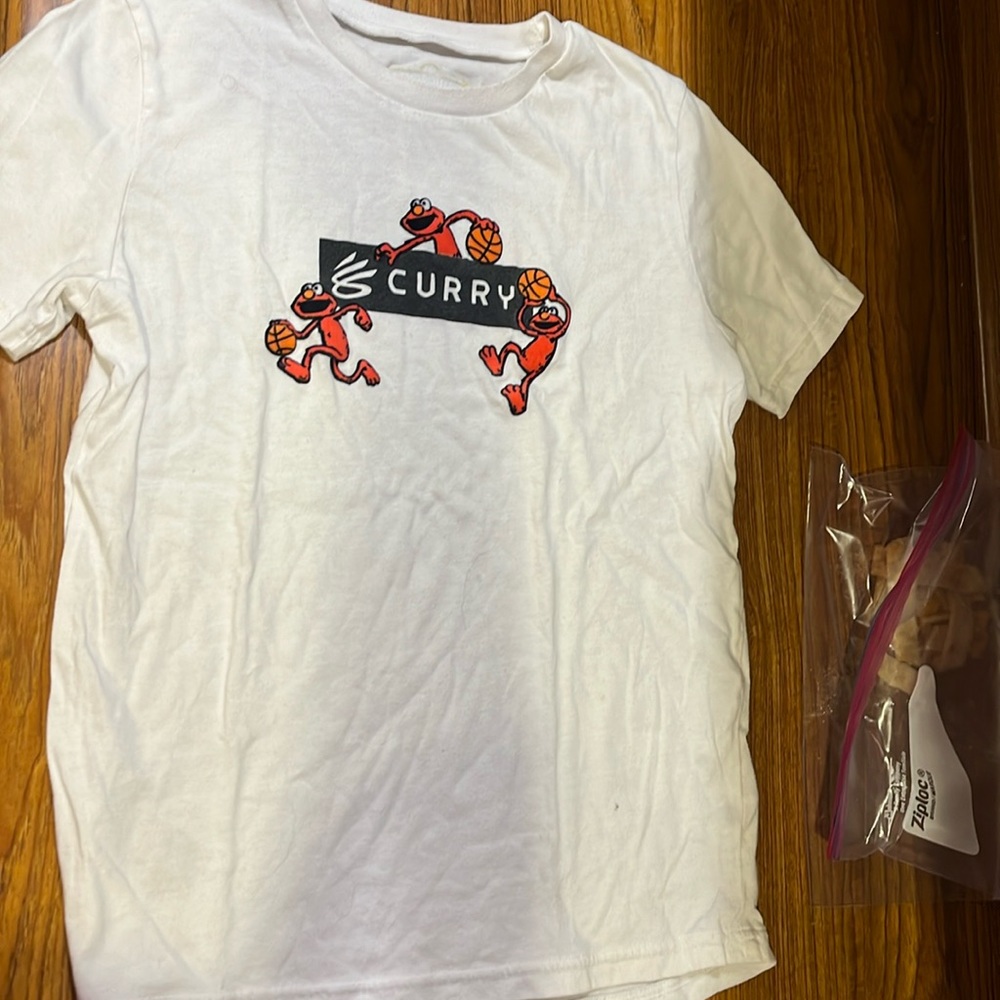 Sesame Street Elmo Curry tee